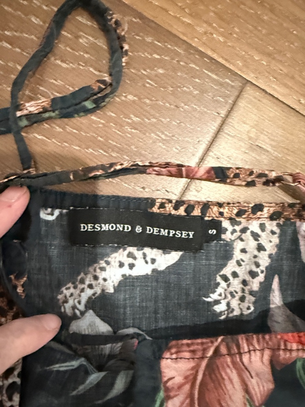 Desmond & Dempsey pajama set: Cami & Wide Leg Pants in Soleia Leopard/Floral SM - Picture 3 of 12